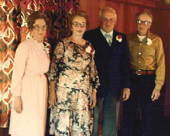 100 40th Wedding Anniv -Charlotte+Orrin May 1981- Charlottes siblings - Blanche Wyrwys,Charlotte,Orrin,Omer (Babe) Meyer