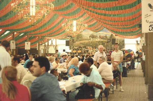 200 Orrin and Joe, Oktoberfest in Bad Durkheim