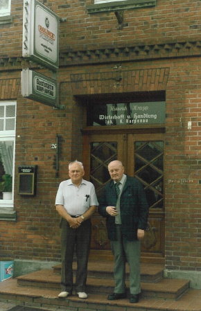 320 Orrin Heinrich and Hans Schlomer, local historian, from Vechta