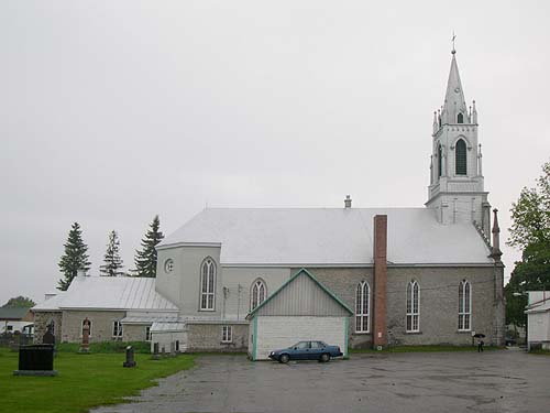 P1080741b Saint-Francois-Xavier, Batiscan (1864) - Bibeau parish 1691-1698