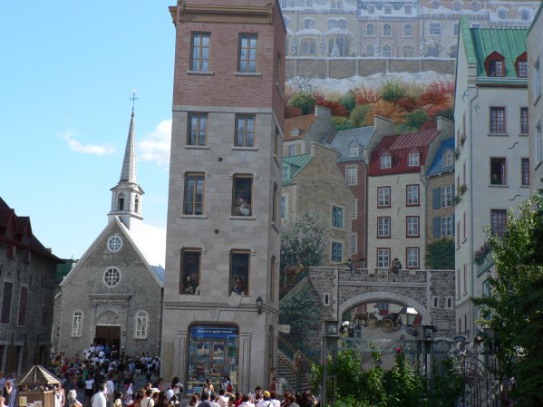 P1080771 Mural near Place Royale, lower town, Quebec