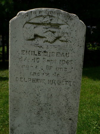 P1090013 Bibeau tombstones, Saint-Francois-Xavier, Saint-Francois-du-Lac (12)