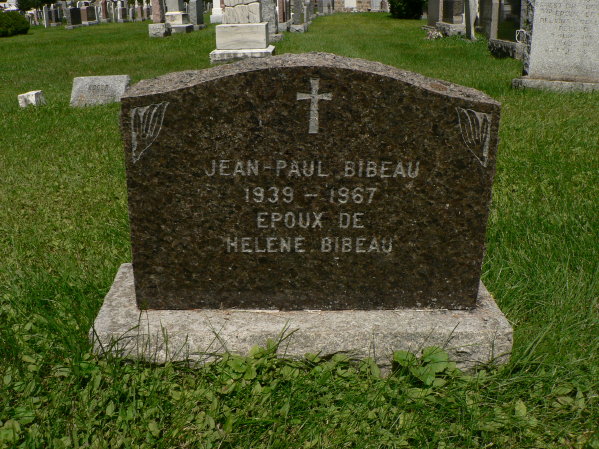 P1090013 Bibeau tombstones, Saint-Francois-Xavier, Saint-Francois-du-Lac (15)